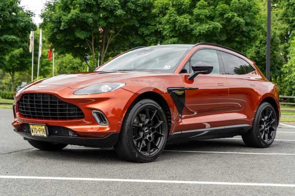 2021 Aston Martin DBX sold for $110,007