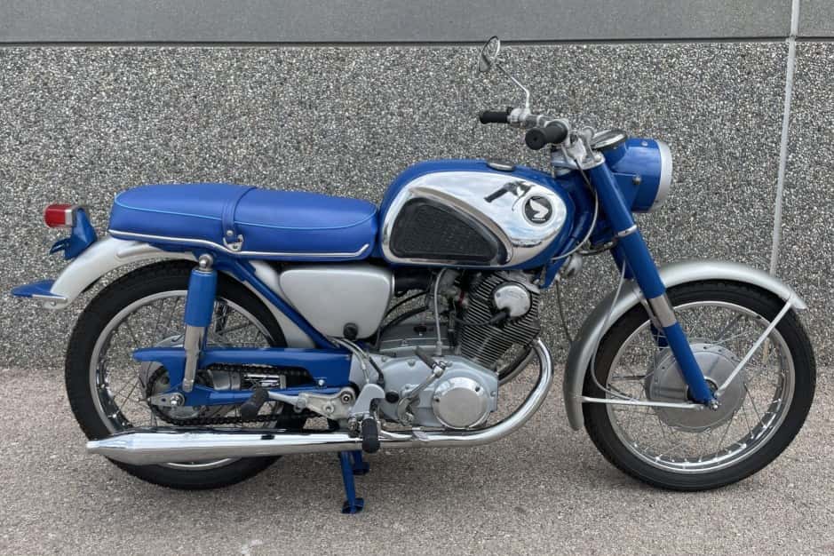 1964 Honda Dream, CB77 Super Hawk, & CL77 Scrambler sold for $5,750