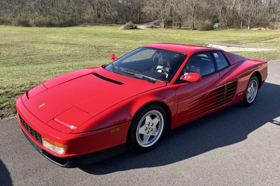 1990 Ferrari Testarossa sold for $111,500