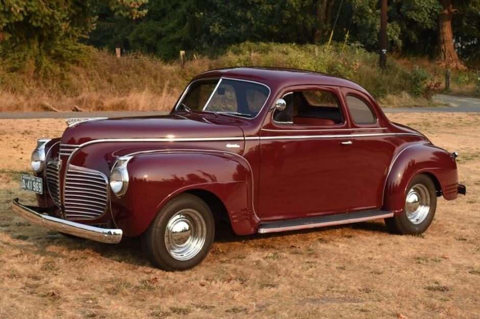1941 Plymouth Deluxe/Special Deluxe sold for $10,000