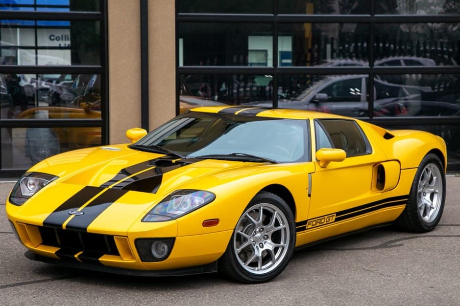 2006 Ford GT 1st Generation sold for $413,000