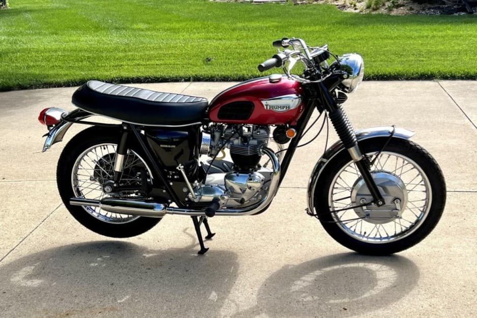 1968 Triumph Bonneville T120 sold for $20,500