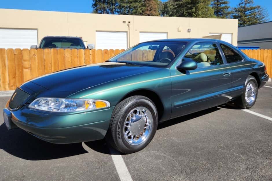1998 Lincoln Mark VIII sold for $11,000