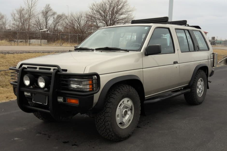 1993 Nissan Pathfinder sold for $14,000