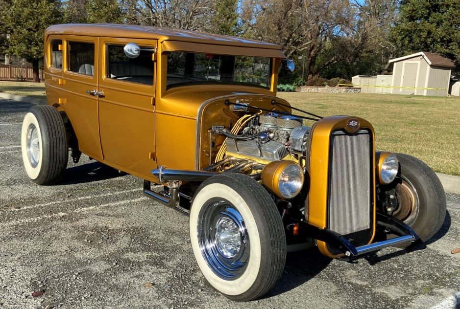 1928 Chevrolet National, International, & Universal sold for $15,013