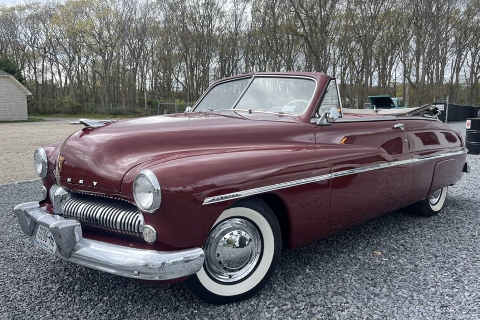 1949 Mercury Eight sold for $22,000