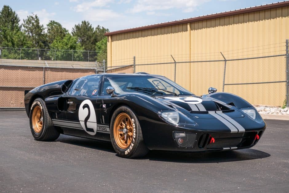 0 Ford GT40 Replica sold for $227,000
