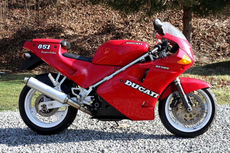 1990 Ducati 851 sold for $6,700