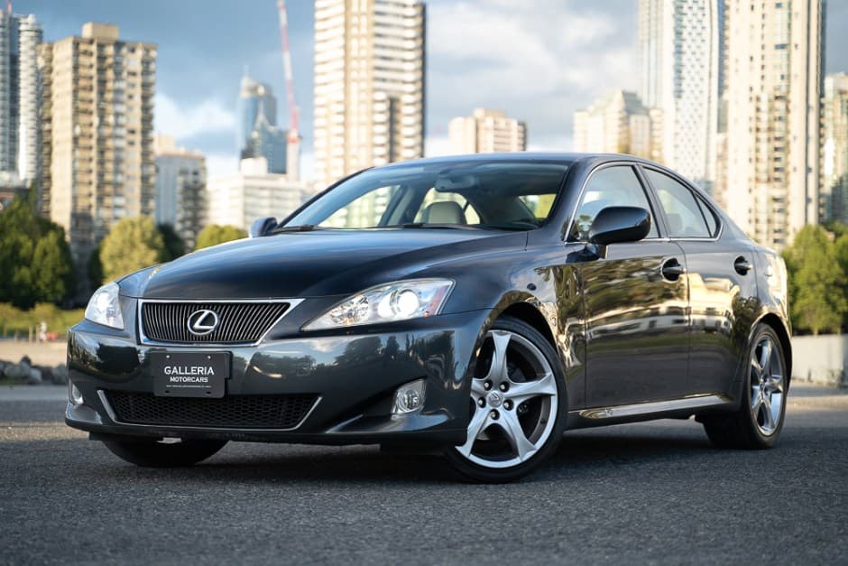 2008 Lexus IS sold for $11,361