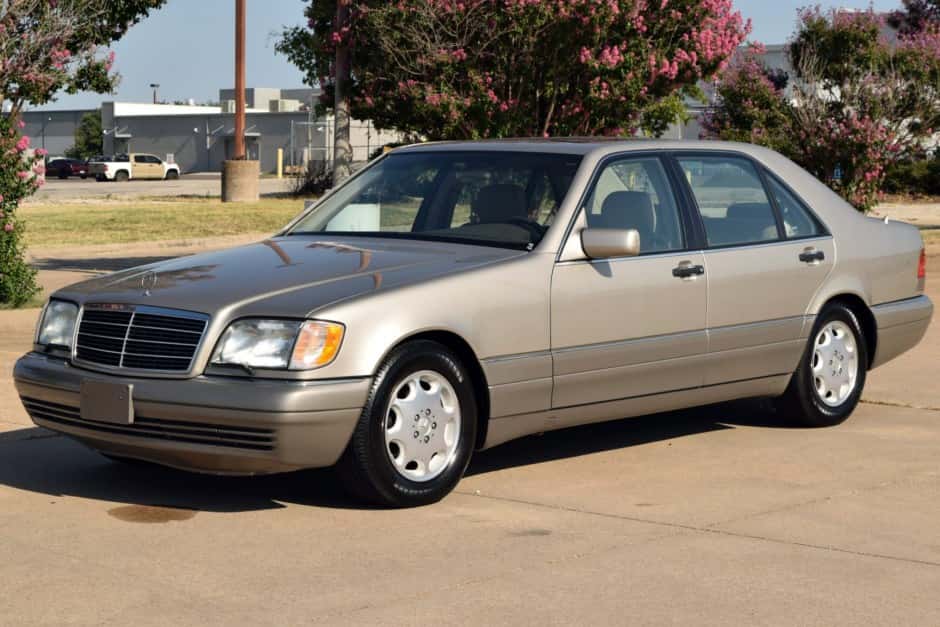 1996 Mercedes-Benz W140 S-Class sold for $12,250
