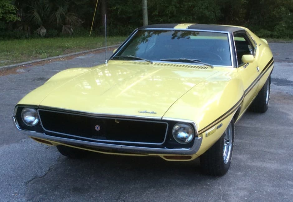 1971 AMC Javelin sold for $17,750