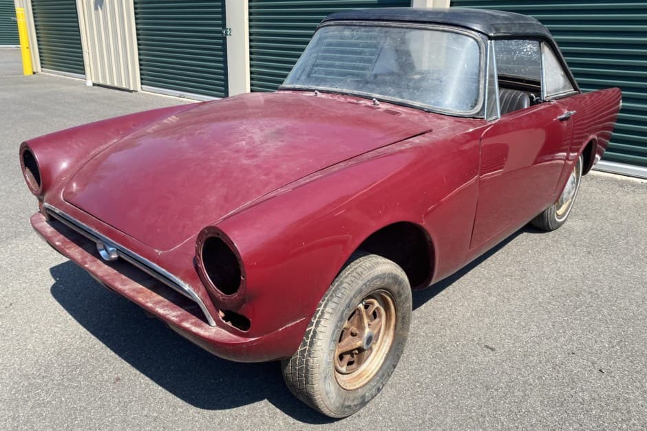 1966 Sunbeam Tiger sold for $17,000