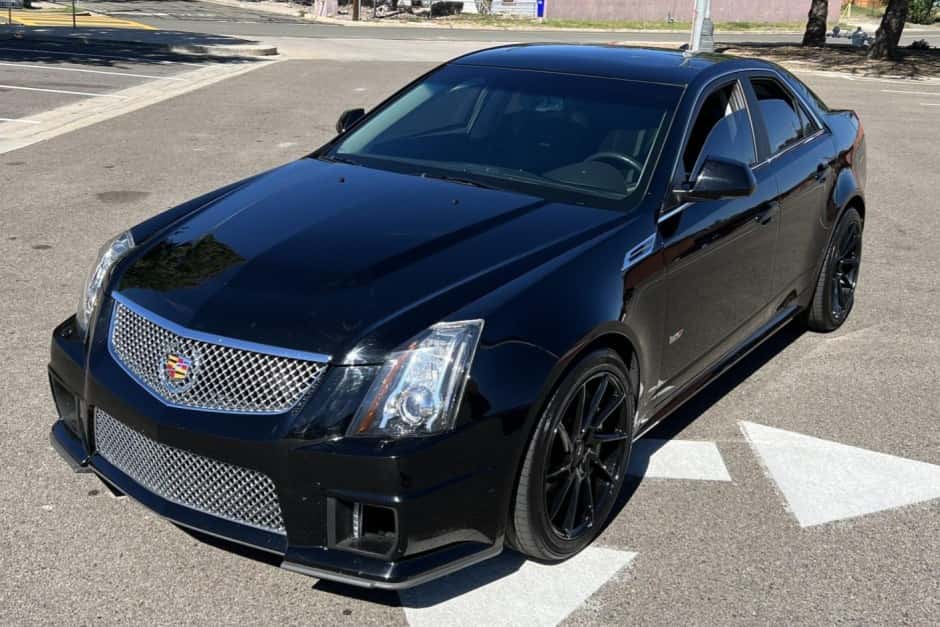 2010 Cadillac CTS & CTS-V sold for $38,000