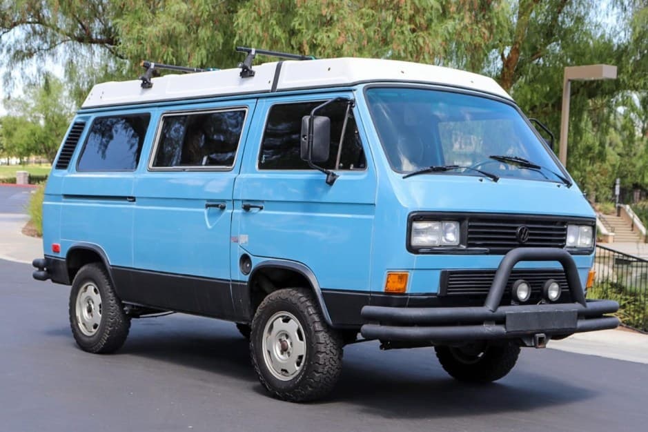 1982 Volkswagen Vanagon sold for $7,300