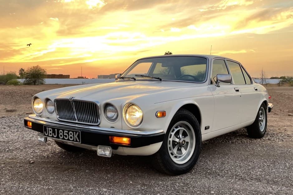 1982 Jaguar XJ Series 3 (1980-1992) sold for $11,750