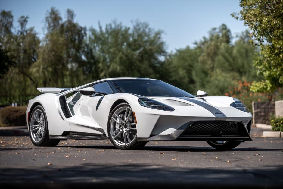 2021 Ford GT 2nd Generation sold for $946,000