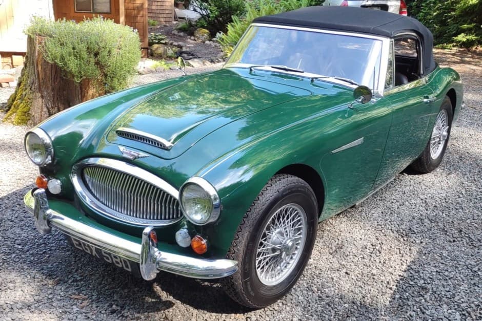 1966 Austin-Healey 3000 sold for $21,500