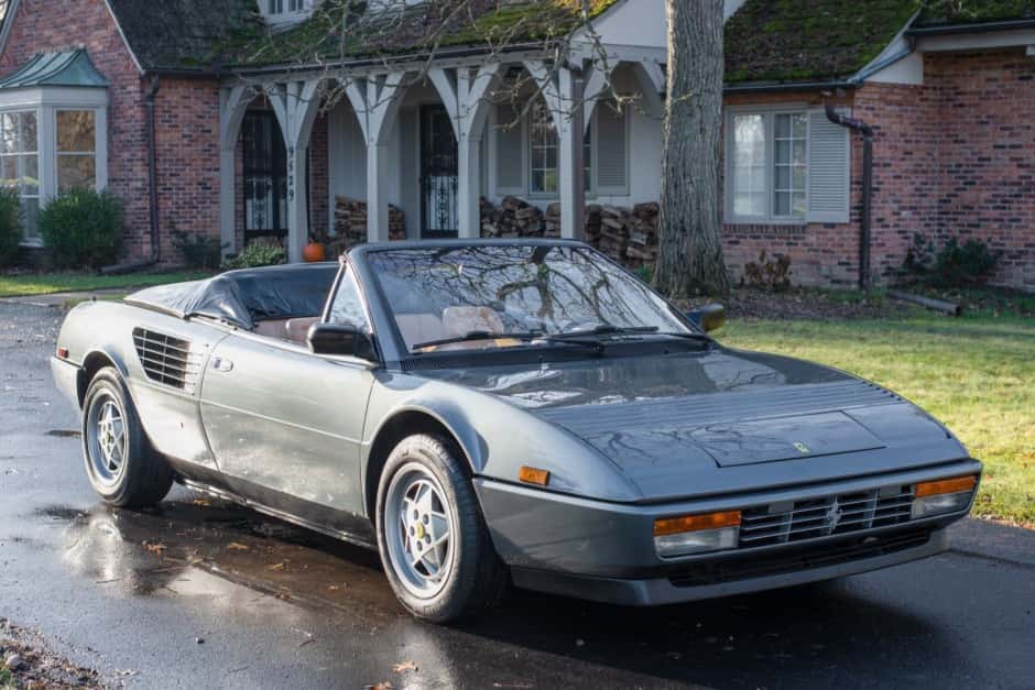 1987 Ferrari Mondial sold for $41,200