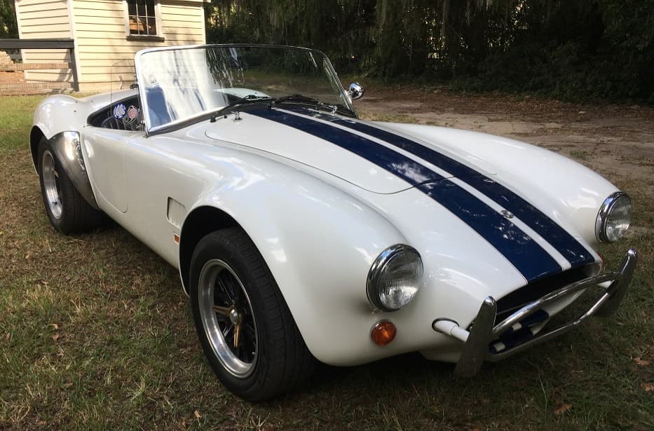 1986 Shelby Cobra Replica sold for $94,000
