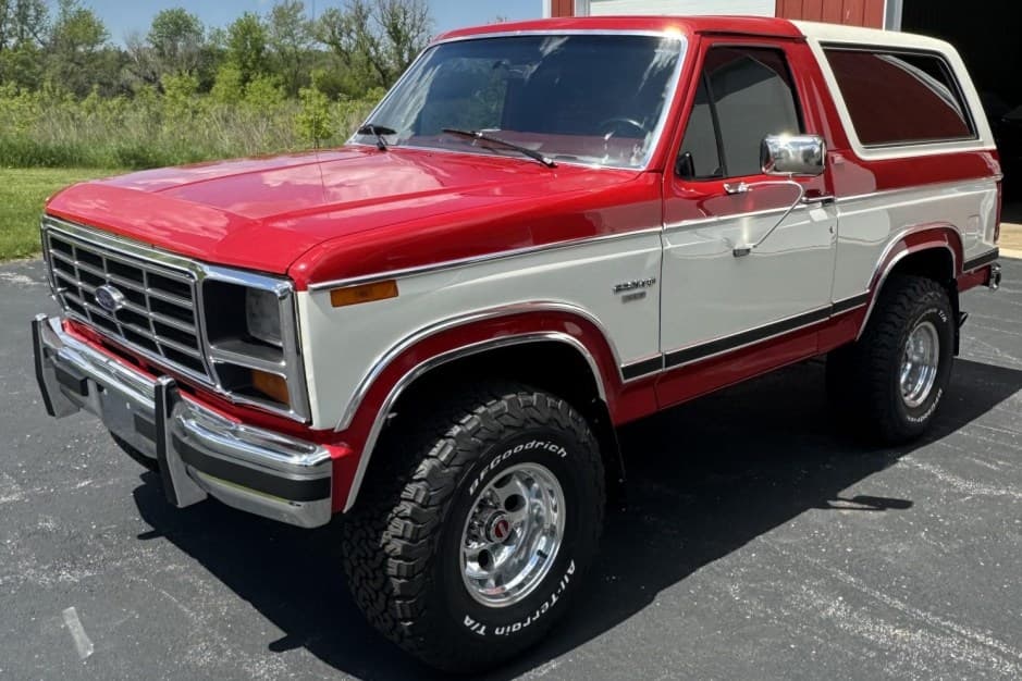 1983 Ford Bronco 3rd Generation 1980-1986 sold for $43,000