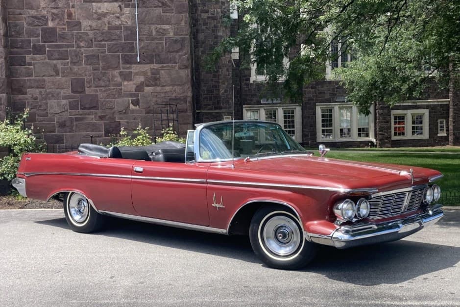 1963 Chrysler Imperial sold for $35,000