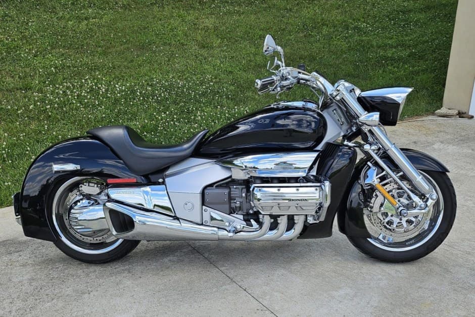 2005 Honda Rune sold for $18,250