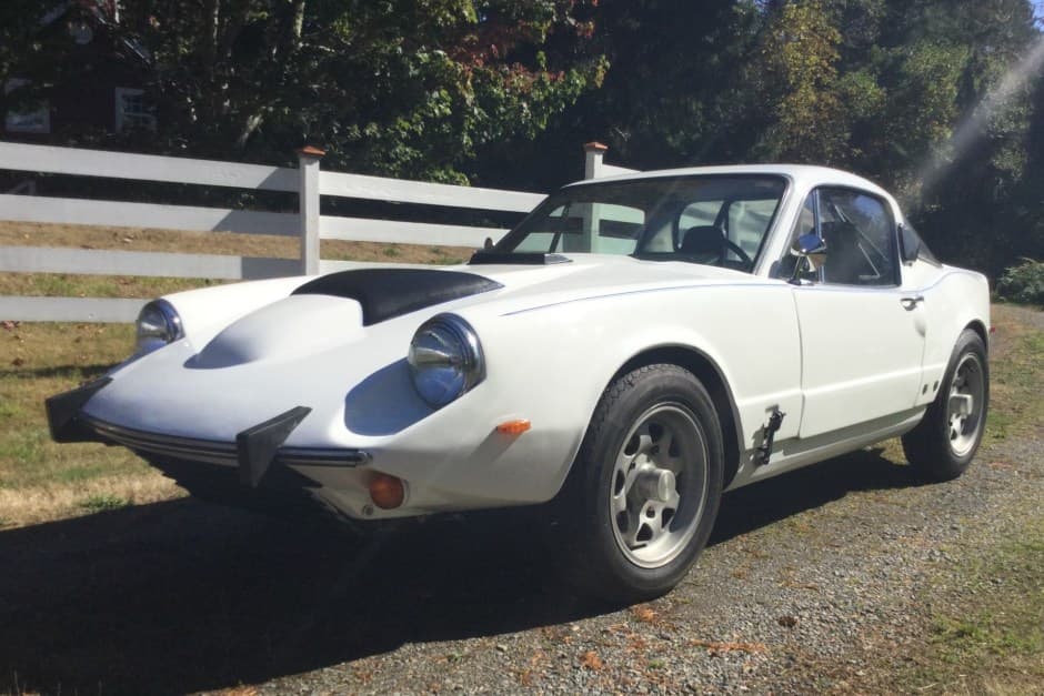 1969 Saab Sonett sold for $10,500