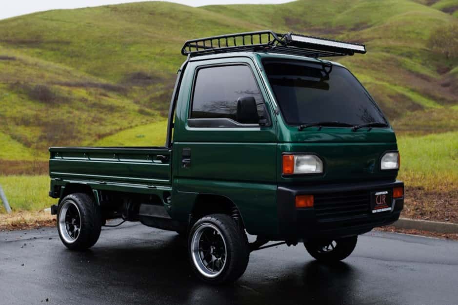 1992 Honda Acty sold for $9,500