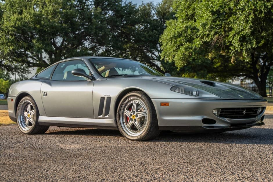2001 Ferrari 550 Maranello sold for $205,000