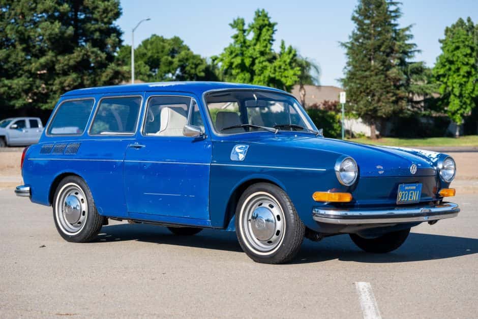 1971 Volkswagen Type 3 sold for $5,000
