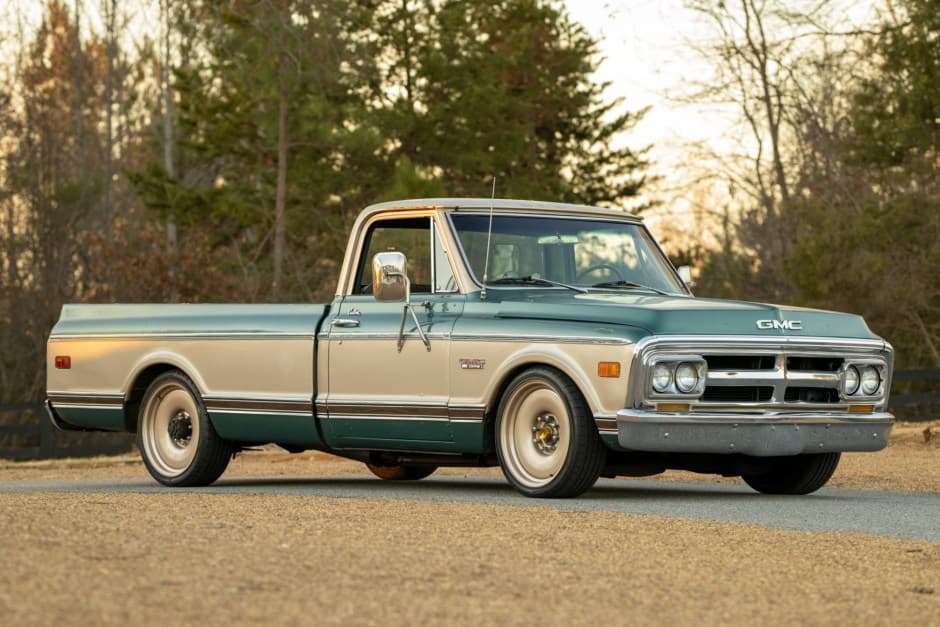 1969 GMC C/K 1967-1972 sold for $11,750