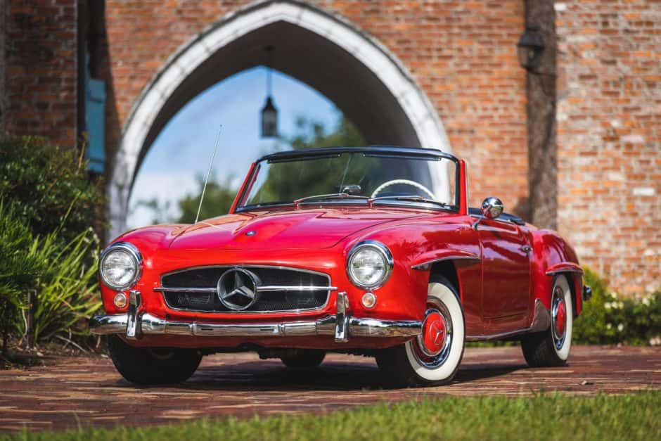 1958 Mercedes-Benz 190SL sold for $152,000