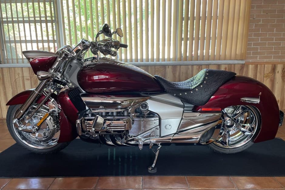 2005 Honda Rune sold for $29,250