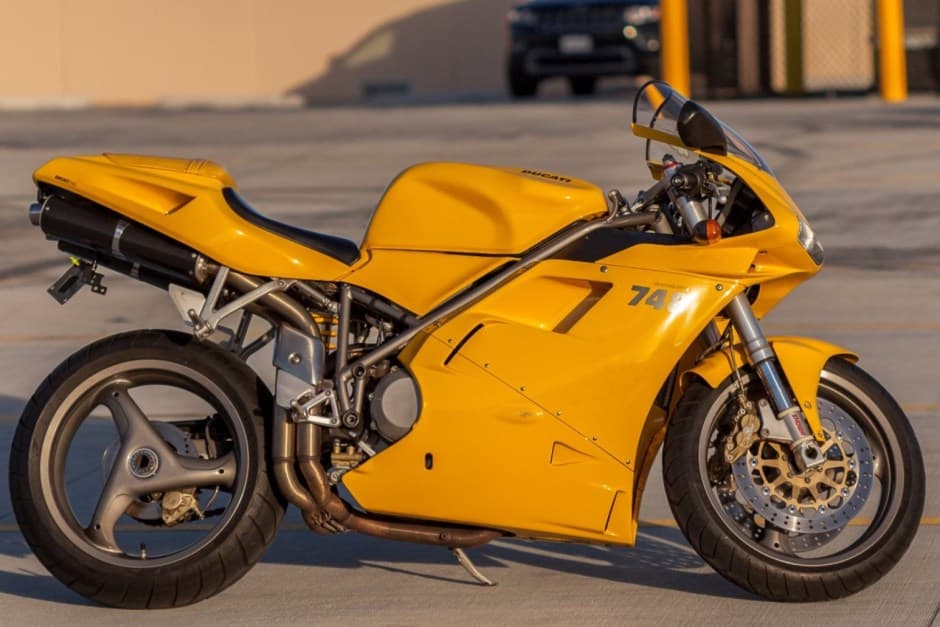 2001 Ducati 748 sold for $8,100