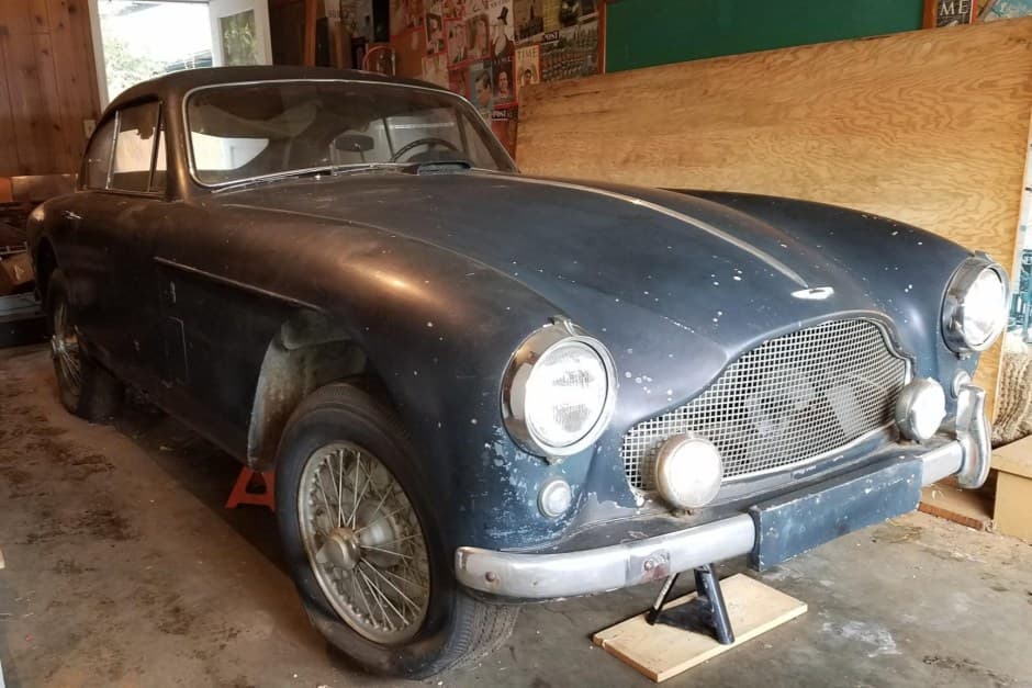 1957 Aston Martin DB2, DB2/4, and DB Mark III sold for $211,000