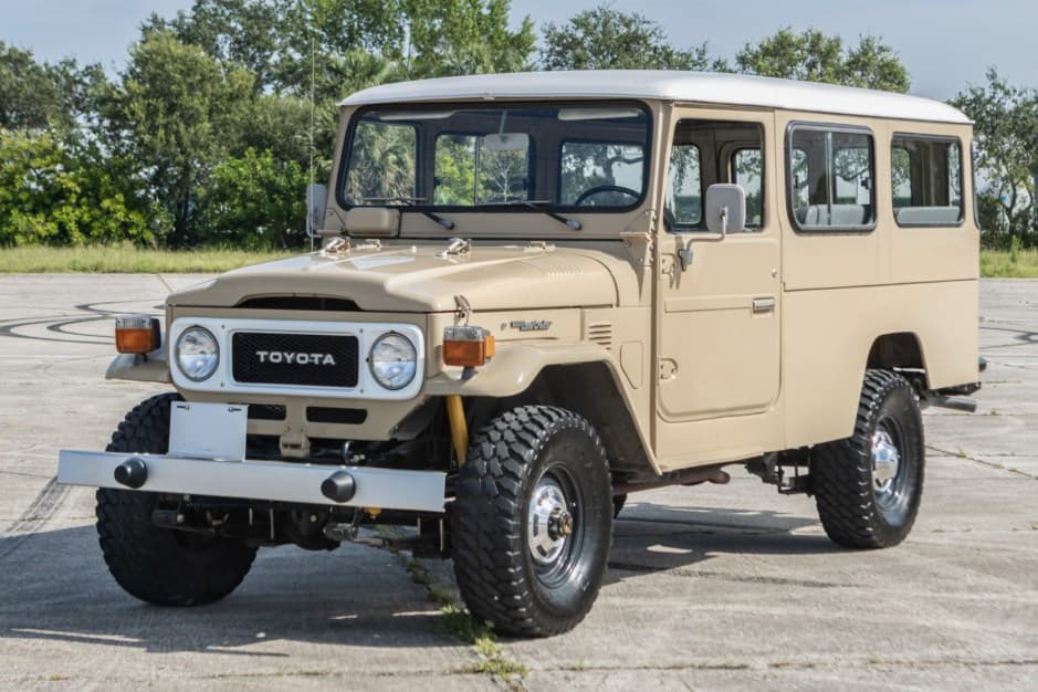 1982 Toyota Land Cruiser FJ45 sold for $40,000