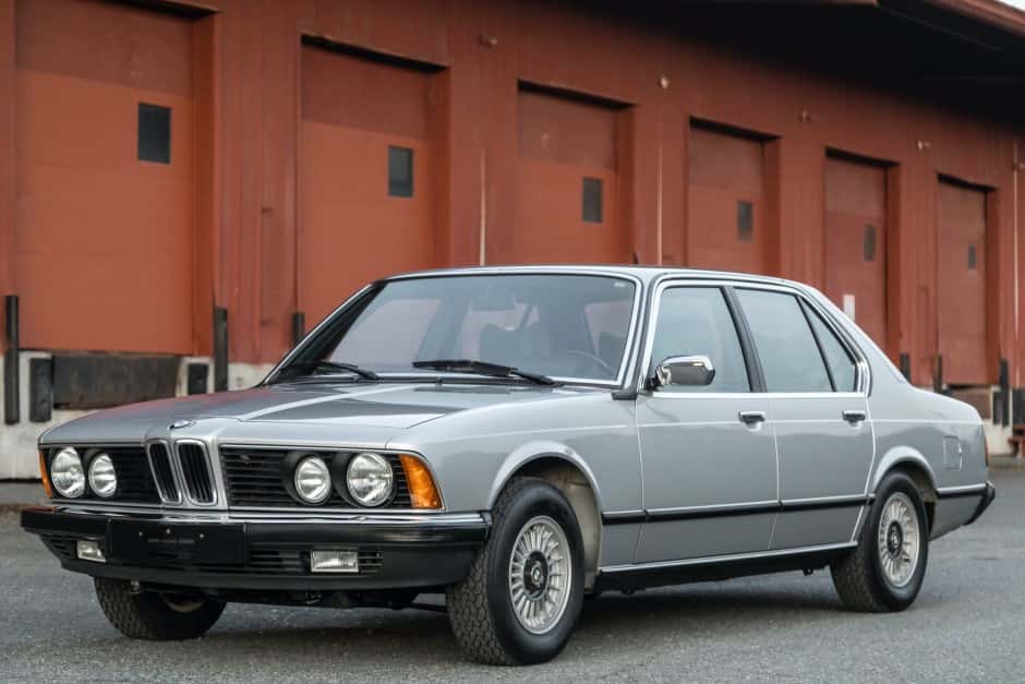 1982 BMW E23 7-Series sold for $18,750