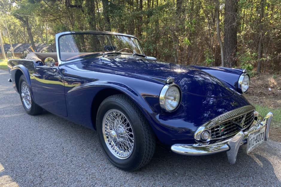 1962 Daimler SP250 sold for $54,500