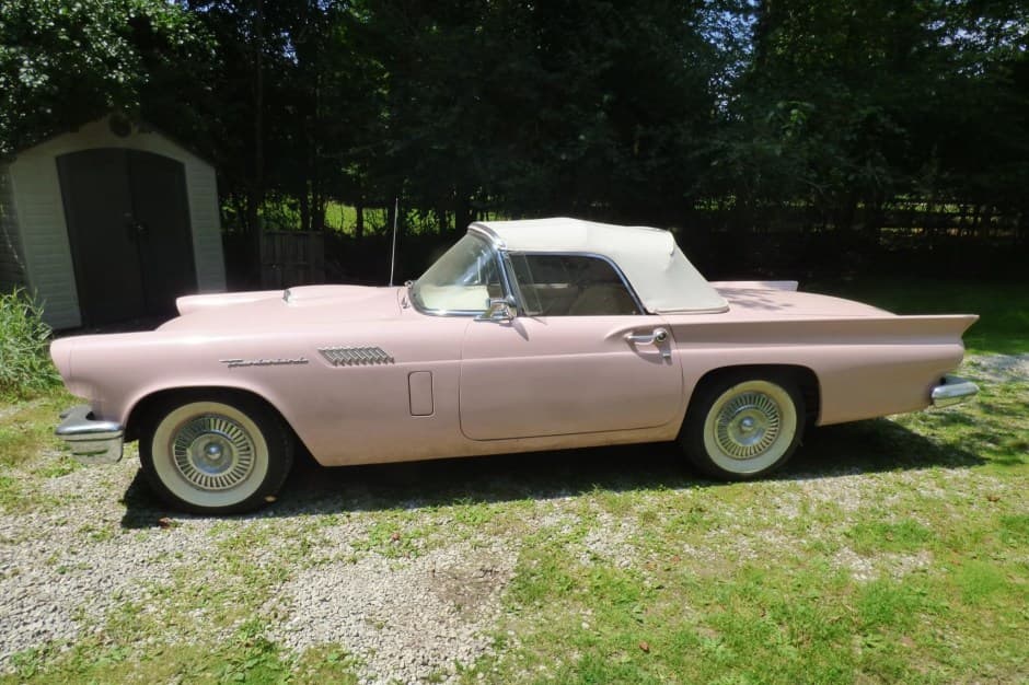 1957 Ford Thunderbird (1955-1957) sold for $21,000