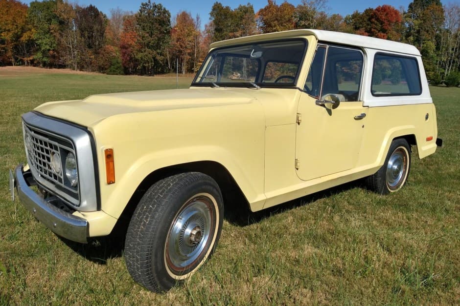 1973 Jeep Jeepster Commando sold for $17,000