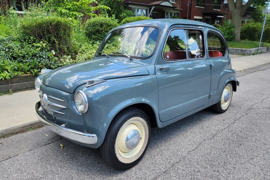 1955 Fiat 600 Sedan sold for $10,250