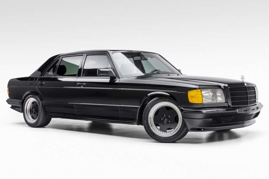 1982 Mercedes-Benz W126 S-Class sold for $49,000
