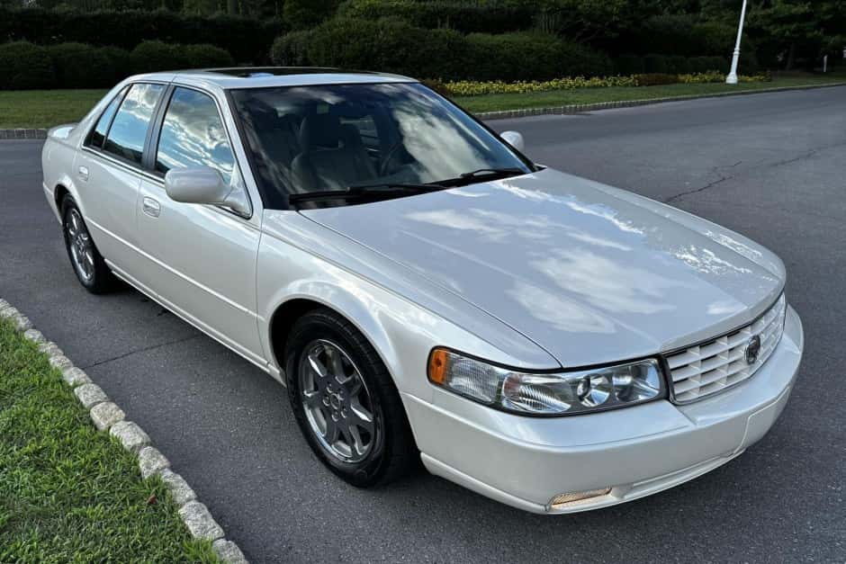 2002 Cadillac Seville sold for $16,500