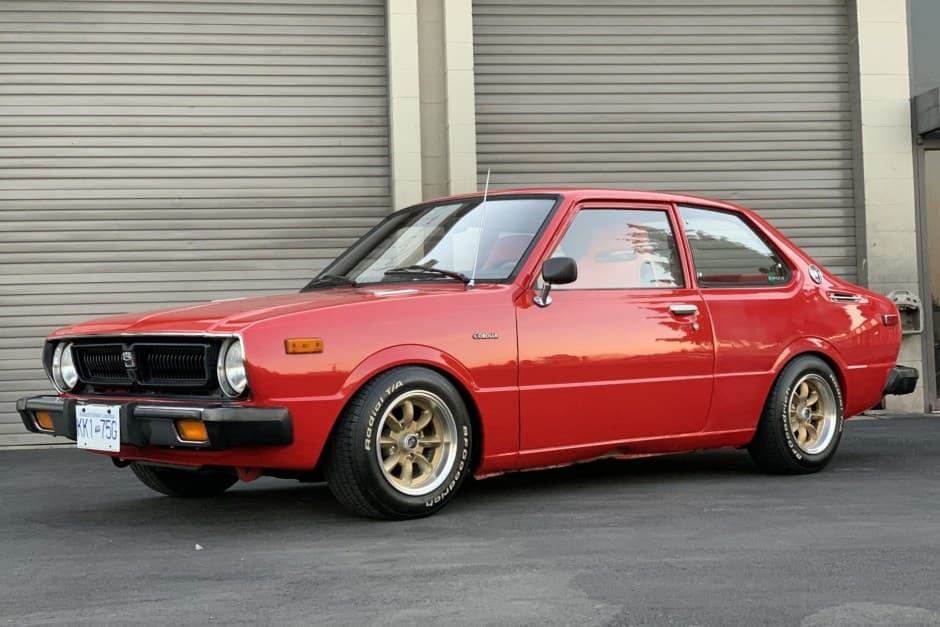 1975 Toyota Corolla sold for $7,850