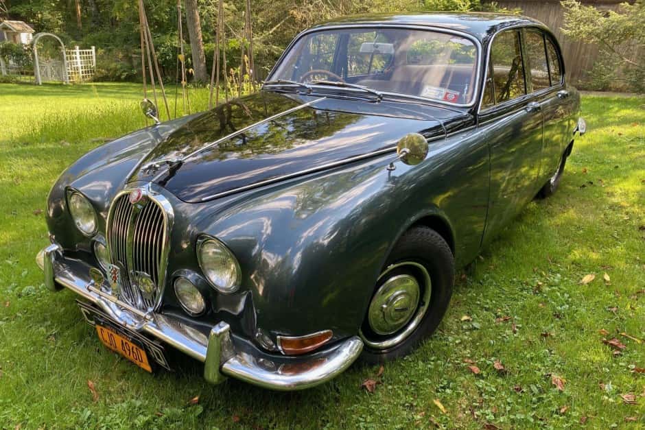 1966 Jaguar S-Type (1963-1968) sold for $10,500