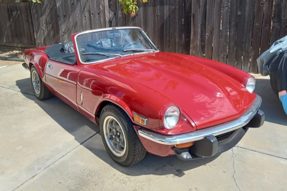 1971 Triumph Spitfire sold for $8,000