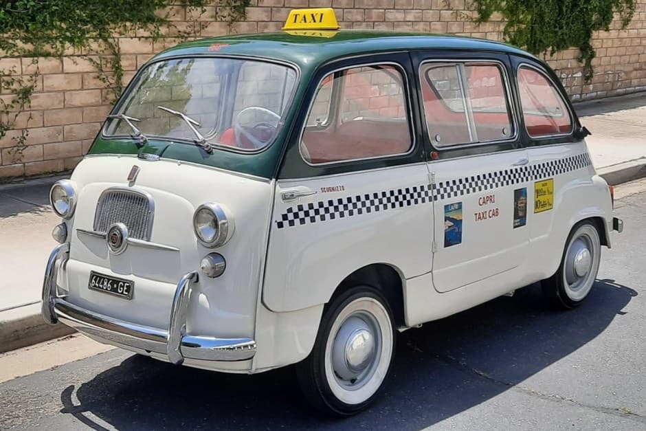 1967 Fiat 600 Multipla sold for $28,500