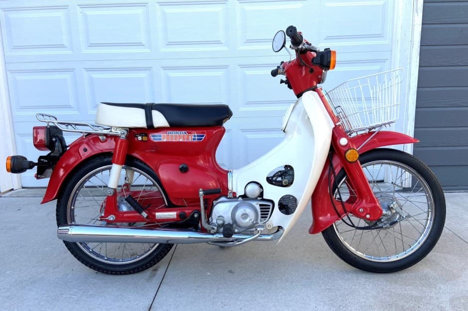 1981 Honda Step-Through Scooter sold for $4,000