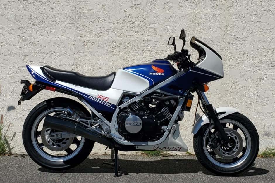 1983 Honda VF & VFR sold for $9,100