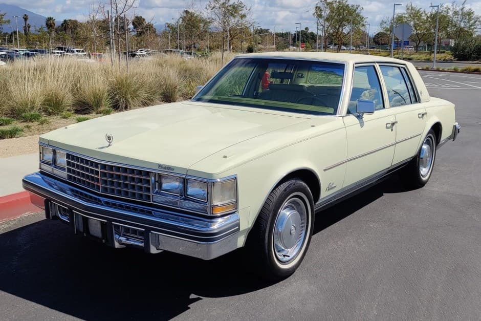 1976 Cadillac Seville sold for $10,260